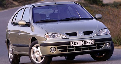 1 hatchback/sedán 1996-2002